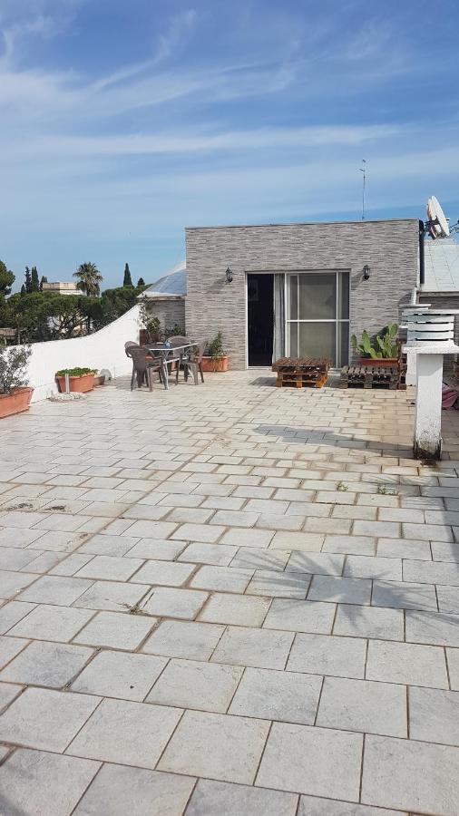 The Terrace Of The Artists Apartment Bari Buitenkant foto