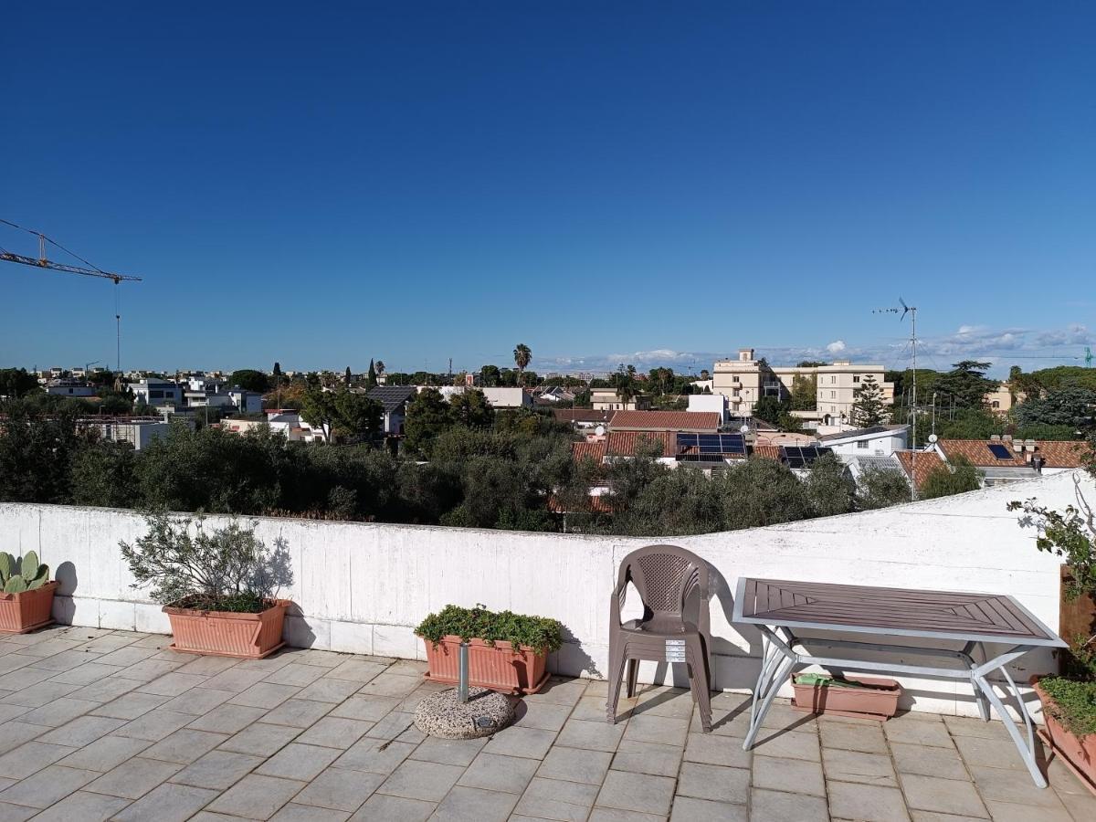 The Terrace Of The Artists Apartment Bari Buitenkant foto